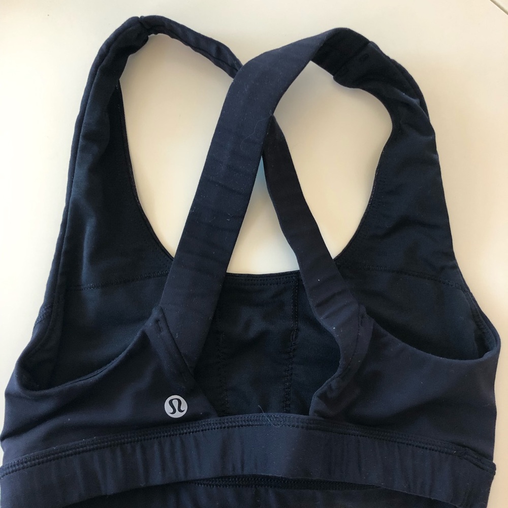 Lululemon Black Sports Bra size 4